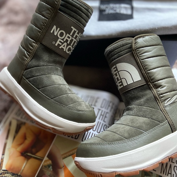 The North Face Ozone Park Waterproof Boot - Picture 4 of 5